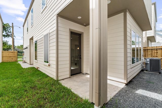7103 Palestine Street, Houston, TX 77020