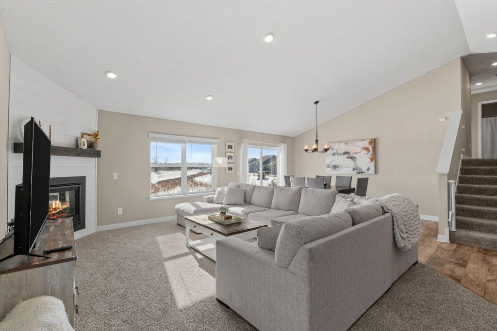 14481 77th Street NE, Otsego, MN 55330