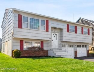202 Yale Avenue WINTER MONTHLY RENTAL, Point Pleasant Beach, NJ 08742