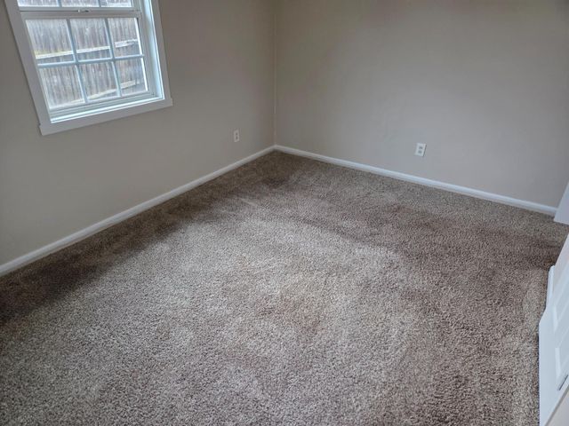 6462 Golf View Dr, Sacramento, CA 95822