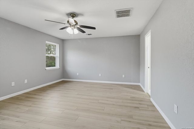 1070 Lonesome Trail, Driftwood, TX 78619