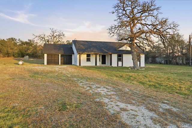 1070 Lonesome Trail, Driftwood, TX 78619