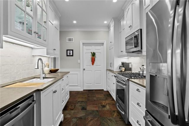 5241 Glenridge Drive, Atlanta, GA 30342