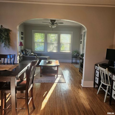 1327 BROWN Avenue, Galesburg, IL 61401