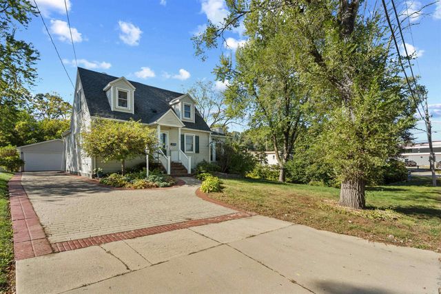 114 Hanna Boulevard, Waterloo, IA 50701