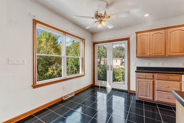 114 Hanna Boulevard, Waterloo, IA 50701