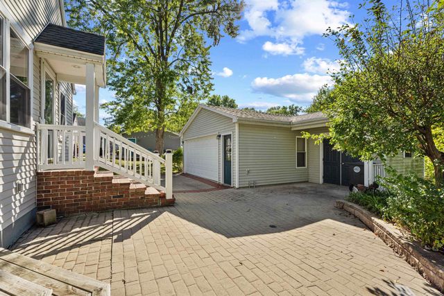 114 Hanna Boulevard, Waterloo, IA 50701