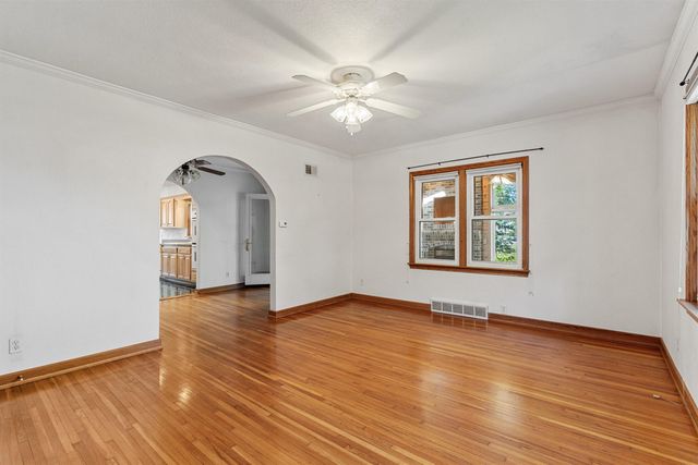 114 Hanna Boulevard, Waterloo, IA 50701