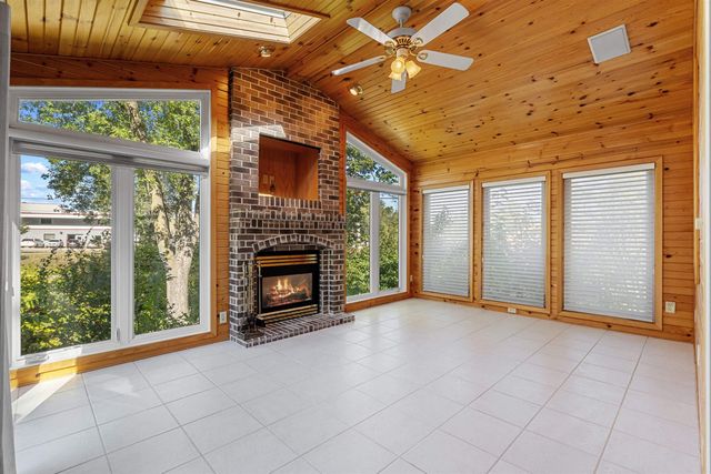 114 Hanna Boulevard, Waterloo, IA 50701