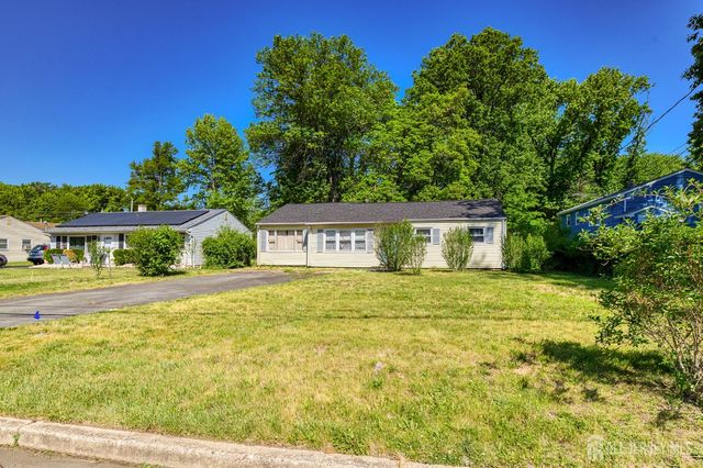 1755 Fillmore Drive, North Brunswick, NJ 08902