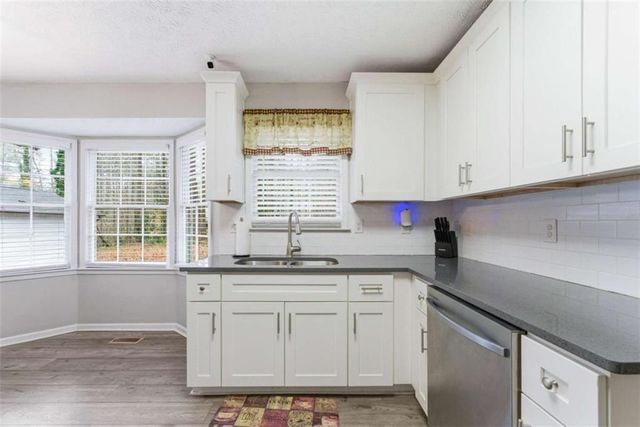 11846 Pine Needle Lane, Hampton, GA 30228