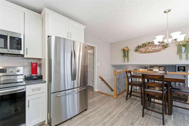 11846 Pine Needle Lane, Hampton, GA 30228