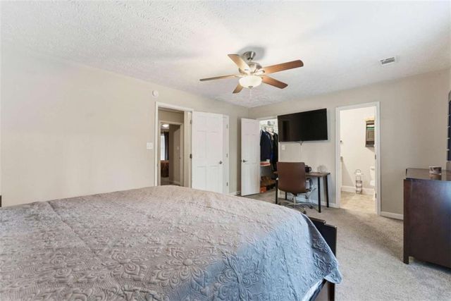 11846 Pine Needle Lane, Hampton, GA 30228