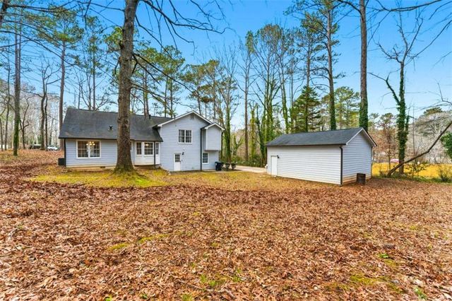 11846 Pine Needle Lane, Hampton, GA 30228
