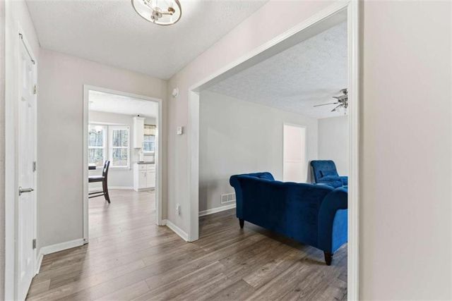 11846 Pine Needle Lane, Hampton, GA 30228