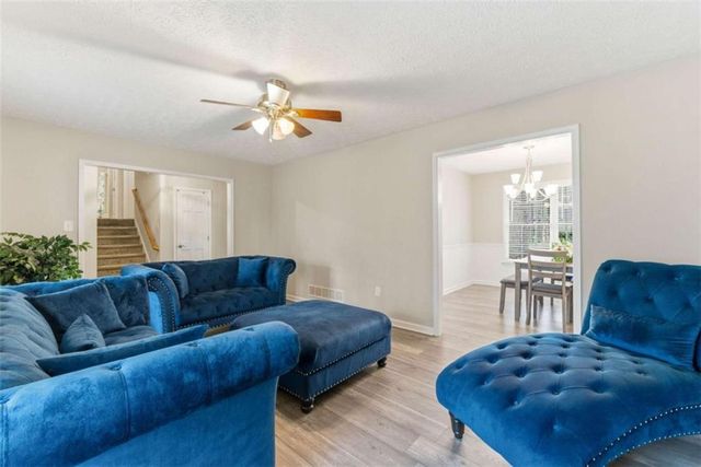 11846 Pine Needle Lane, Hampton, GA 30228