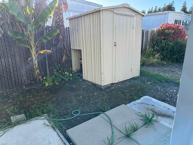 1500 W Winton Ave 123, Hayward, CA 94545