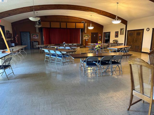 1500 W Winton Ave 123, Hayward, CA 94545