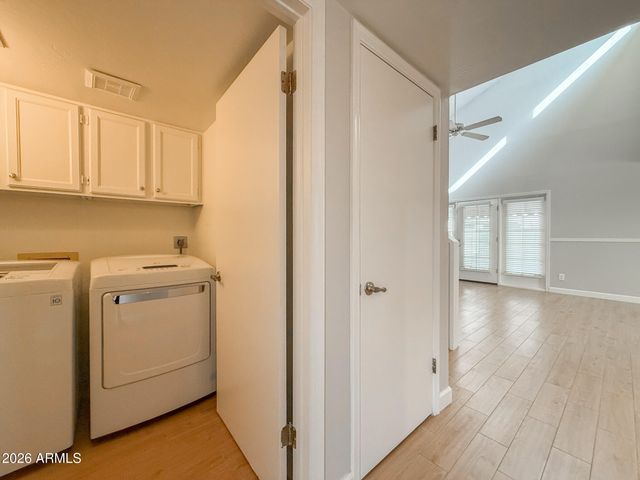 13817 N 42ND Street, Phoenix, AZ 85032