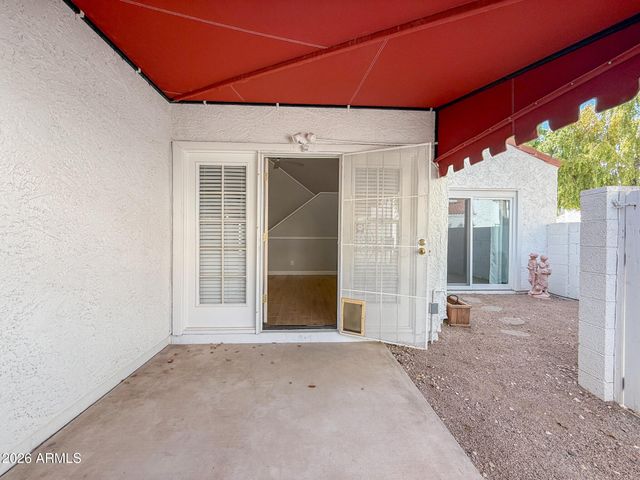 13817 N 42ND Street, Phoenix, AZ 85032