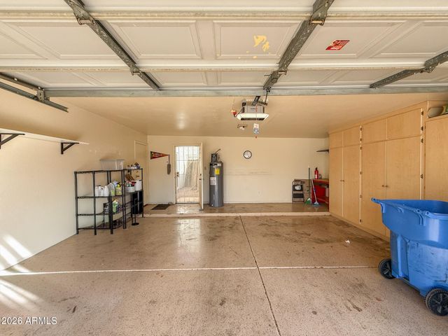 13817 N 42ND Street, Phoenix, AZ 85032
