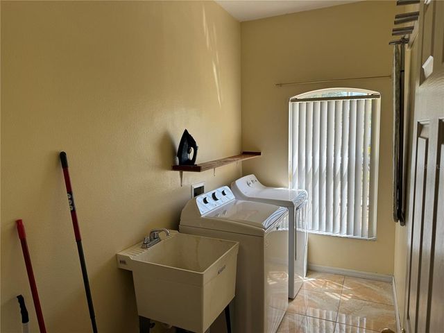 708 PINCON LANE, Kissimmee, FL 34759