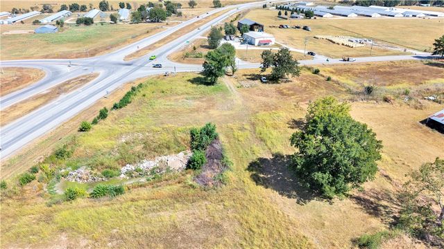 412 Hwy 412 Highway, Hindsville, AR 72738