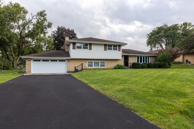 6121 James Street, Tinley Park, IL 60477