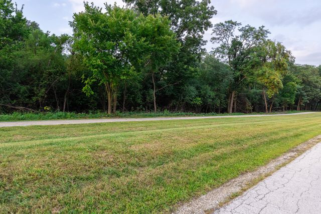 6121 James Street, Tinley Park, IL 60477