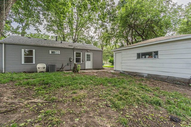 307 Louis Road, Joliet, IL 60433