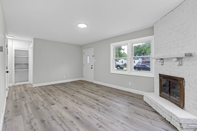 307 Louis Road, Joliet, IL 60433