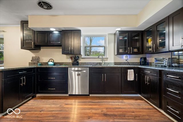 5232 Lancelot Drive, Indianapolis, IN 46228