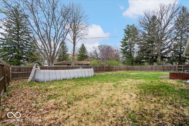 5232 Lancelot Drive, Indianapolis, IN 46228