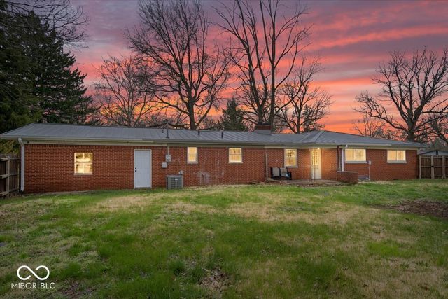 5232 Lancelot Drive, Indianapolis, IN 46228