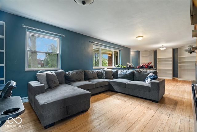 5232 Lancelot Drive, Indianapolis, IN 46228