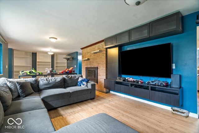 5232 Lancelot Drive, Indianapolis, IN 46228