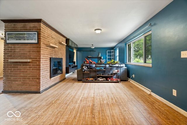 5232 Lancelot Drive, Indianapolis, IN 46228