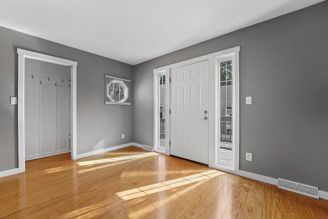 325 Main Street, Groveport, OH 43125