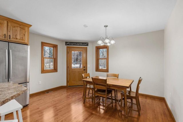 2002 Retzlaff Drive, Reedsburg, WI 53959