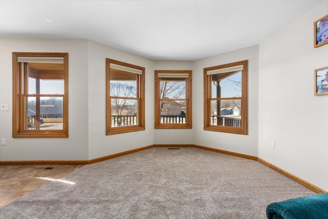 2002 Retzlaff Drive, Reedsburg, WI 53959