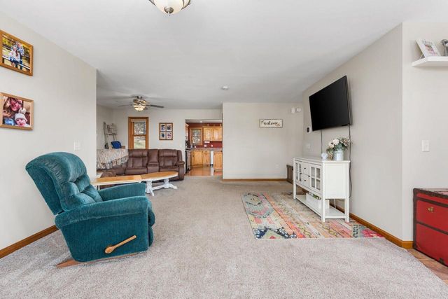 2002 Retzlaff Drive, Reedsburg, WI 53959