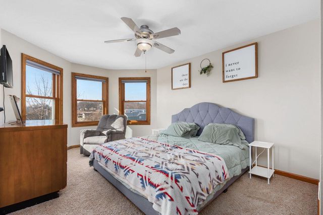 2002 Retzlaff Drive, Reedsburg, WI 53959