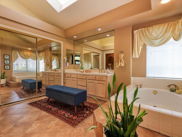 2977 Miraloma Way, Union City, CA 94587