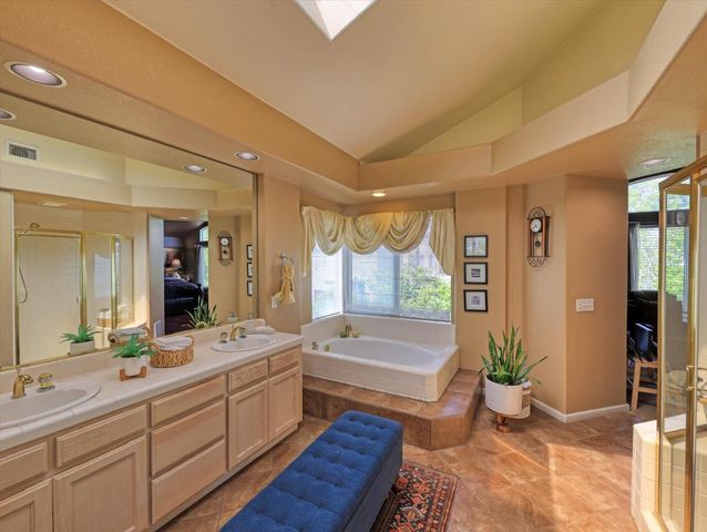 2977 Miraloma Way, Union City, CA 94587