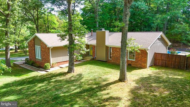 7726 SPRING OAK DR, La Plata, MD 20646
