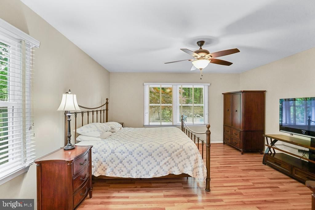 Image 27 of property listing at 7726 SPRING OAK DR, La Plata, MD 20646
