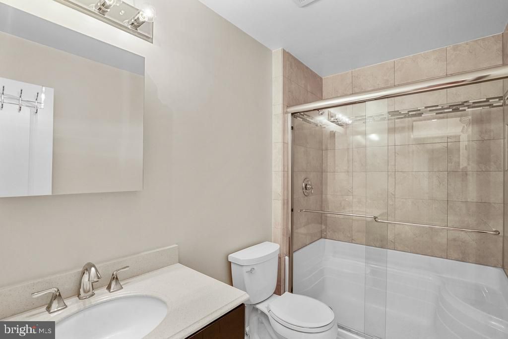 Image 30 of property listing at 7726 SPRING OAK DR, La Plata, MD 20646