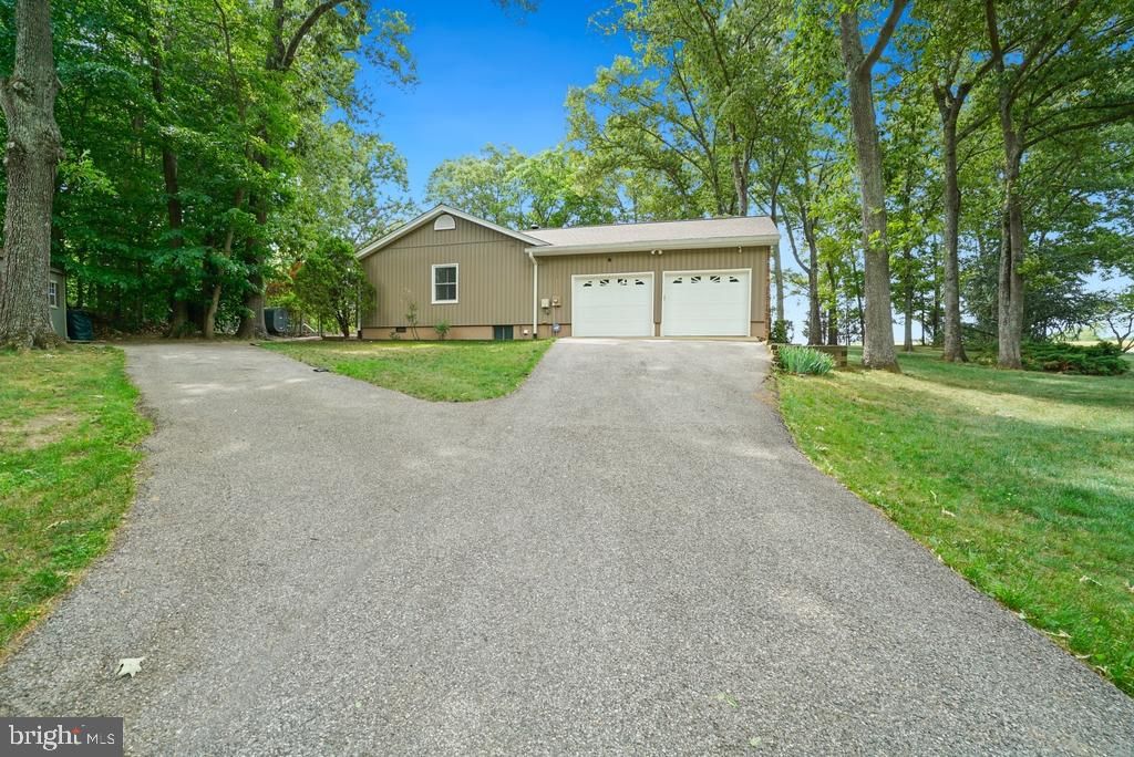 Image 45 of property listing at 7726 SPRING OAK DR, La Plata, MD 20646