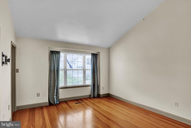 160 HICKORY LANE, Wyomissing, PA 19610