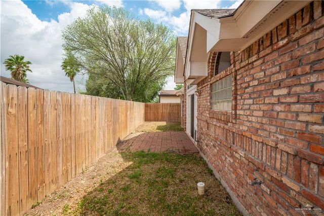 2802 Montgomery Drive, Pharr, TX 78577